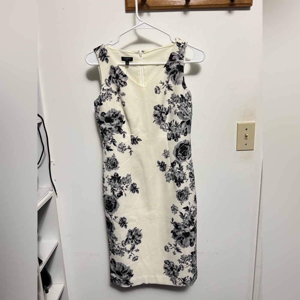 Talbots Petites Floral Sheath Dress – Size 2P